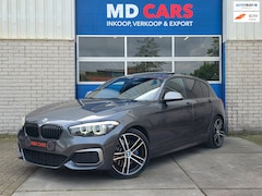 BMW 1-serie - M140i xDrive High Executive SCHUIFDAK/MEMORY STOELEN/HARMAN KARDON