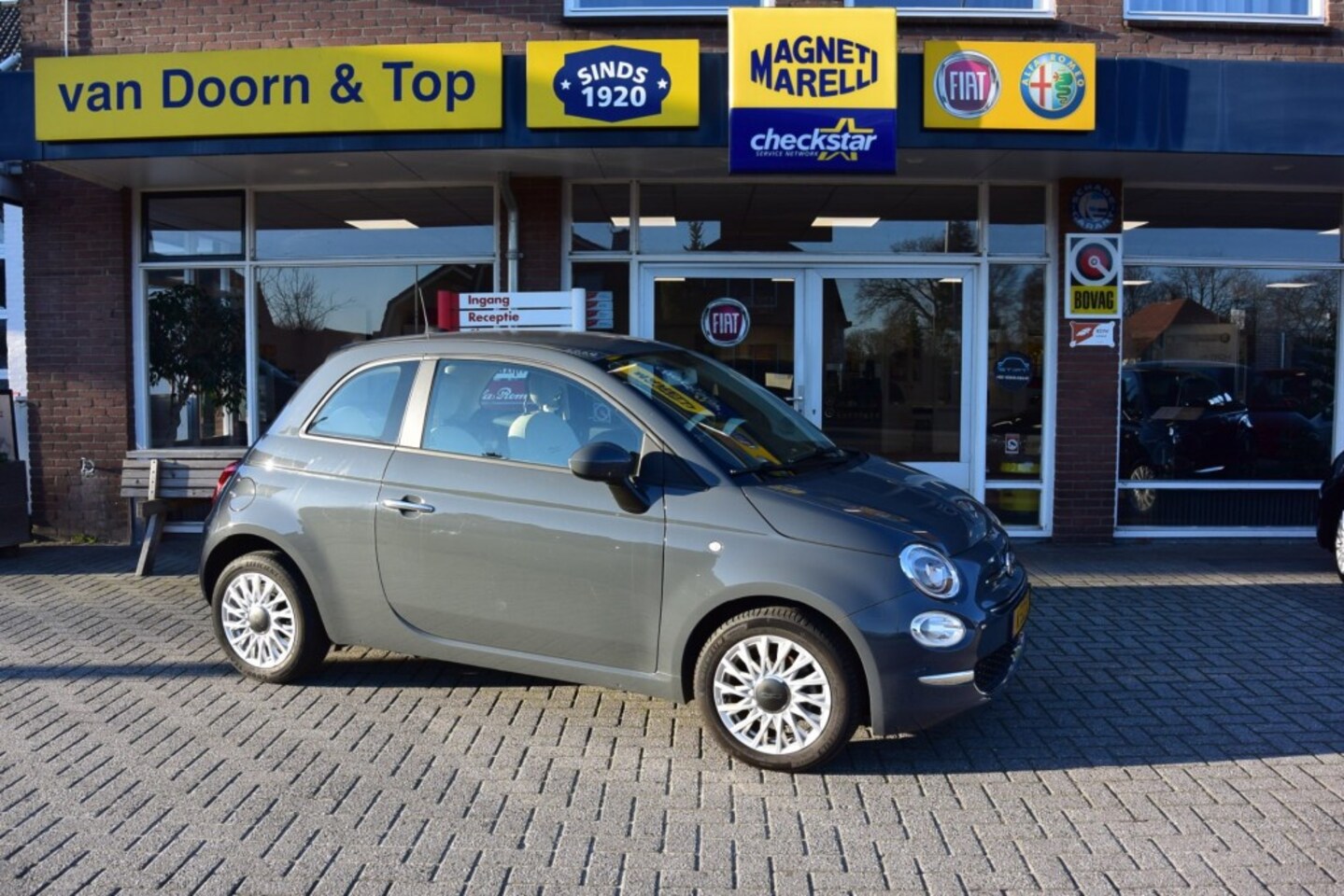 Fiat 500 - 1.0 HYBR. LOUNGE / Airco / Bluetooth - AutoWereld.nl