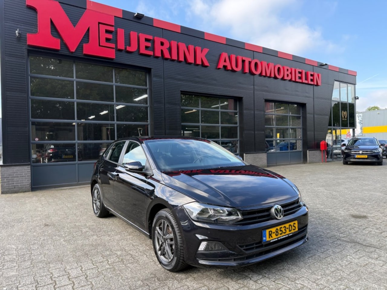Volkswagen Polo - 1.0 MPI COMFORTLINE BJ.2020 AIRCO PDC NAVI CRUISE - AutoWereld.nl