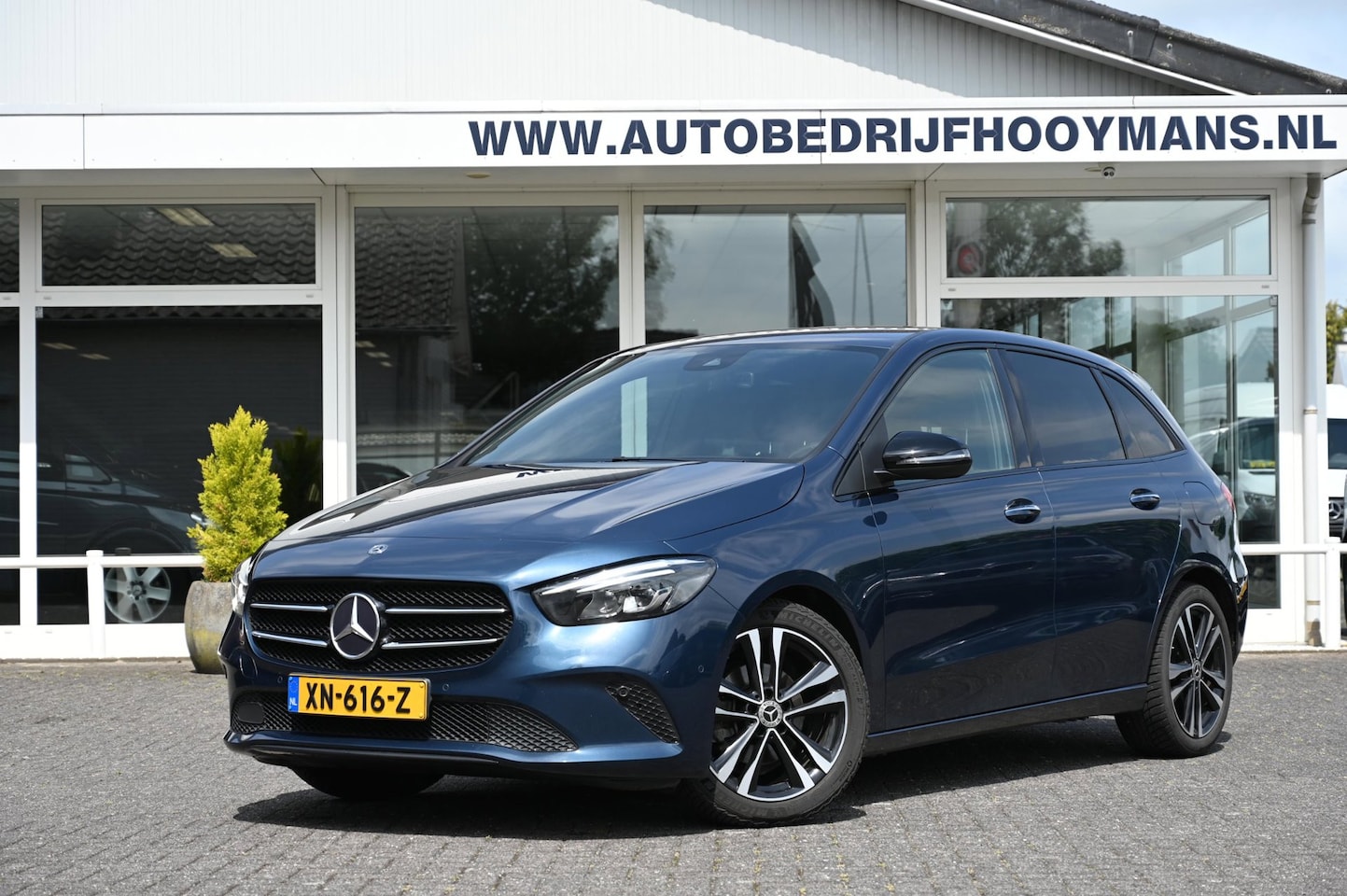 Mercedes-Benz B-klasse - 180 Premium Trekhaak Carplay Elektrische achterklep - AutoWereld.nl
