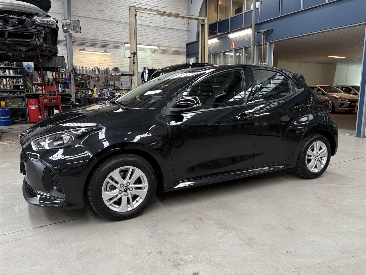 Mazda 2 Hybrid - 1.5 116pk 6AT Centre-line - AutoWereld.nl