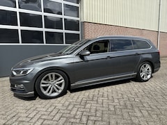 Volkswagen Passat Variant - 2.0 TDI 150pk Aut. Business Edition R Airco, Cruise, Pano, Navi, Leer/alca, Lmv, Enz