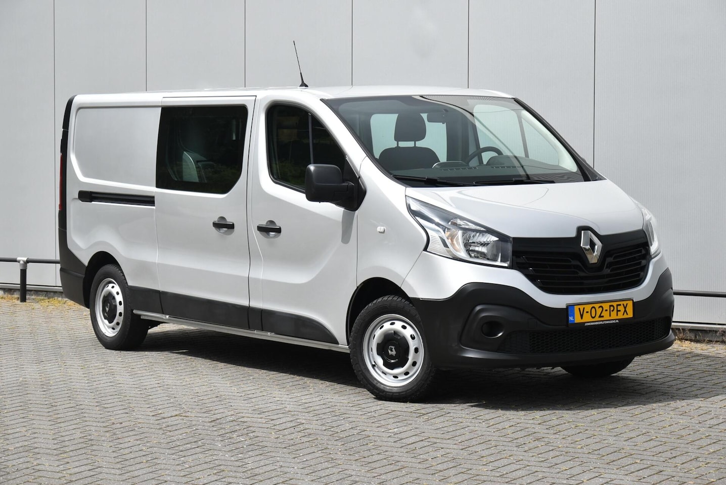 Renault Trafic - bestel 1.6 dCi T29 L2H1 DC Comfort - AutoWereld.nl