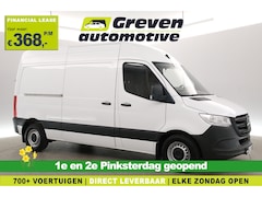 Mercedes-Benz Sprinter - 314 CDI L2H2 | Aut. | Airco | Camera | Adap. Cruise | 3 Zits | Trekhaak | Carplay