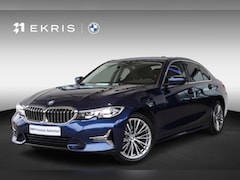 BMW 3-serie - 320i High Executive | Luxury Line | Voorstoelen Verwarmd | Apple Carplay | Lentevoordeel