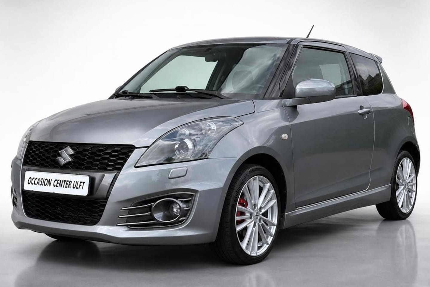 Suzuki Swift - 1.6 SPORT / ECC / CRUISE CONTR / KEYLESS GO ... - AutoWereld.nl