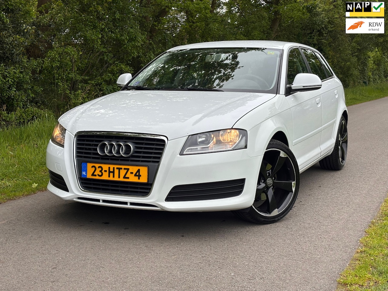 Audi A3 Sportback - 1.8 TFSI Attraction Business Edition | Airco + Cruise Nu € 3.750,- !!! - AutoWereld.nl