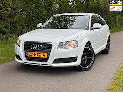 Audi A3 Sportback - 1.8 TFSI Attraction Business Edition | Airco + Cruise Nu € 3.750,