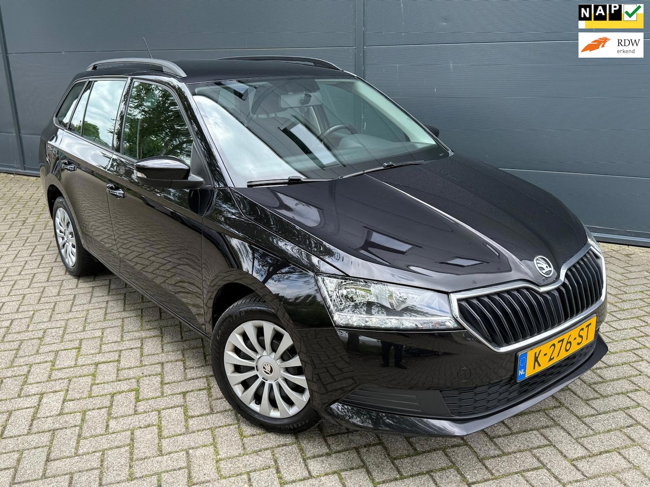 Skoda Fabia Combi - 1.0 TSI Active/Carplay/Airco/cruise/parkeersensoren - AutoWereld.nl
