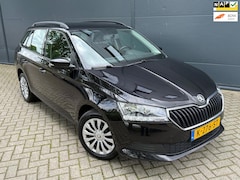 Skoda Fabia Combi - 1.0 TSI Active/Carplay/Airco/cruise/parkeersensoren