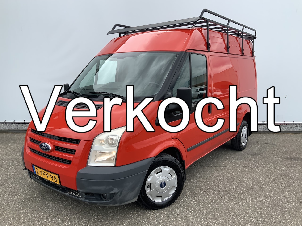 Ford Transit - 260S 2.2 TDCI Ambiente SHD Airco Cruise Imperiaal &Trekhaak 2000 kg & Trap 3 Zits Euro 5 - AutoWereld.nl