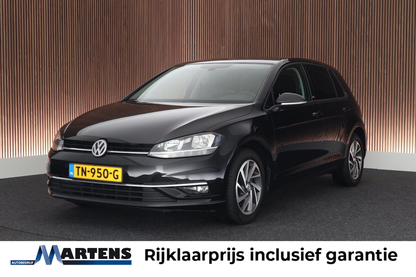 Volkswagen Golf - 1.4 TSI 125pk Sound Navigatie Camera Keyless - AutoWereld.nl