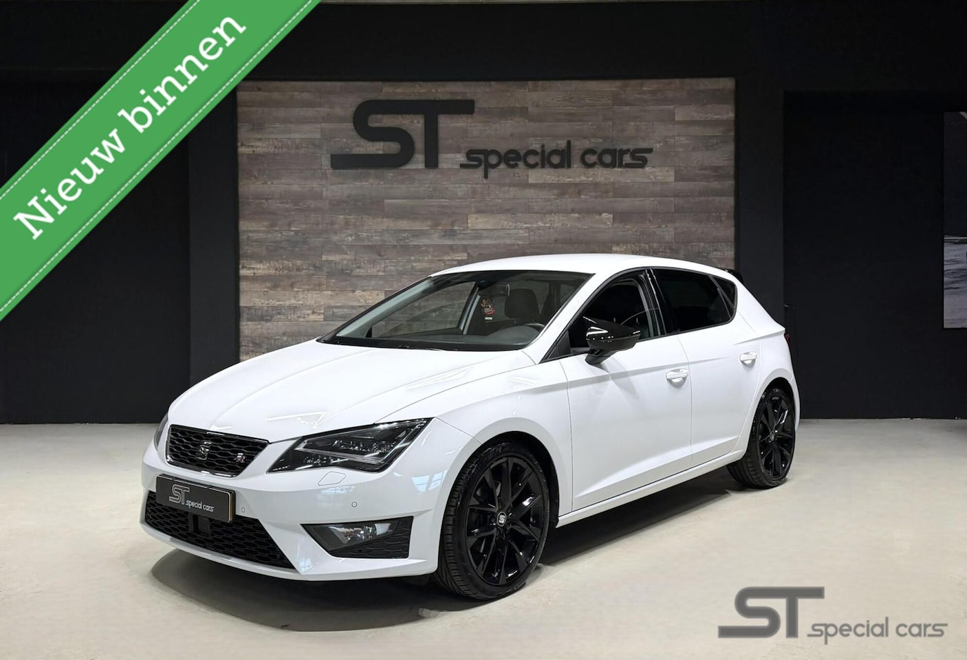 SEAT Leon - 1.4 TSI FR|Audio|customized uitlaat - AutoWereld.nl