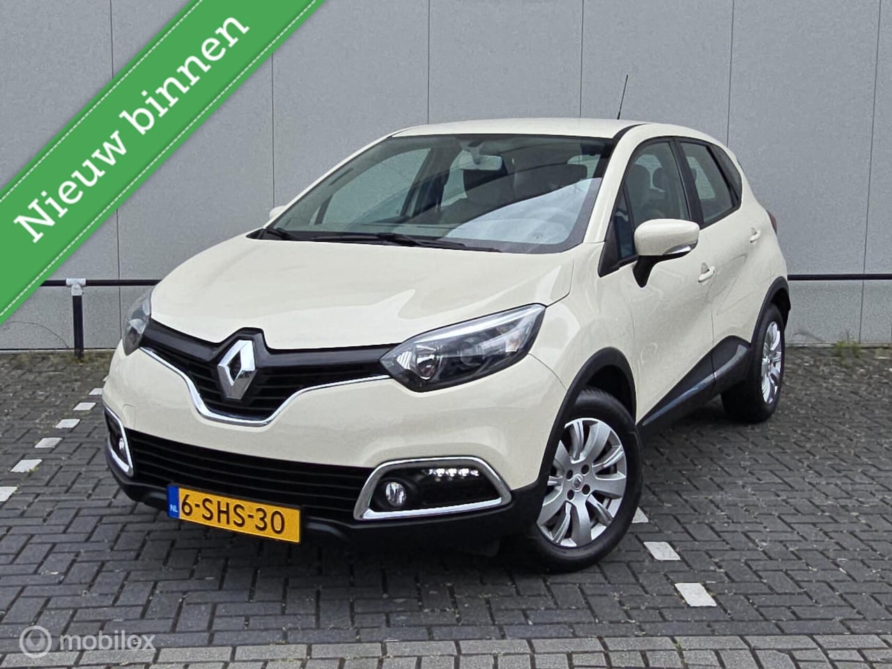 Renault Captur - 0.9 TCe Expression Trekhaak! 143000km! - AutoWereld.nl