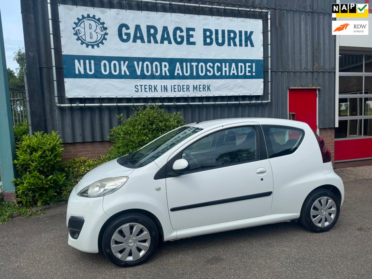 Peugeot 107 - 1.0 Active 1.0 Active - AutoWereld.nl