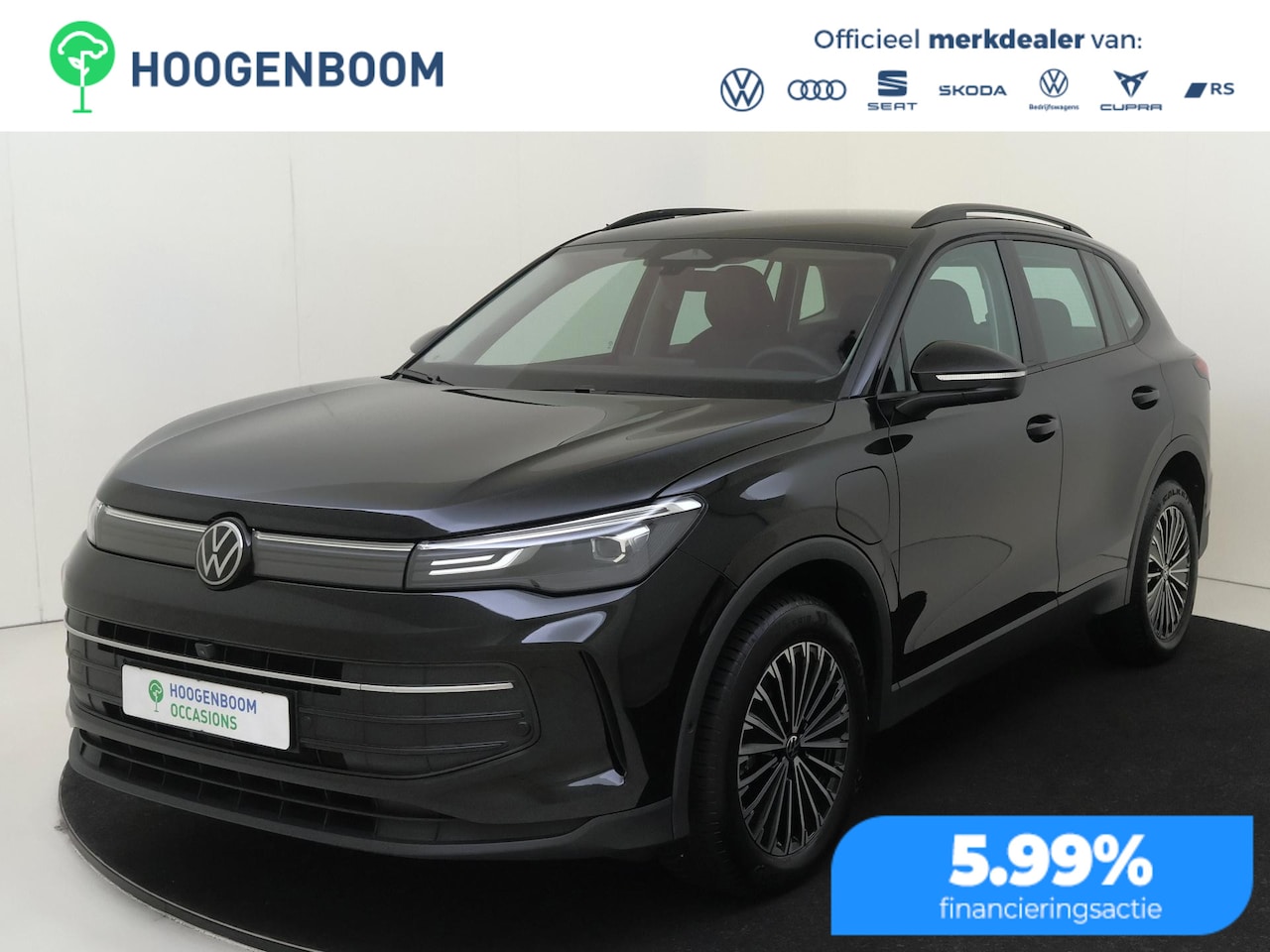 Volkswagen Tiguan - 1.5 eHybrid Life Edition | SoH 98% | Trekhaak | 360 camera | Navigatie | Digital cockpit P - AutoWereld.nl