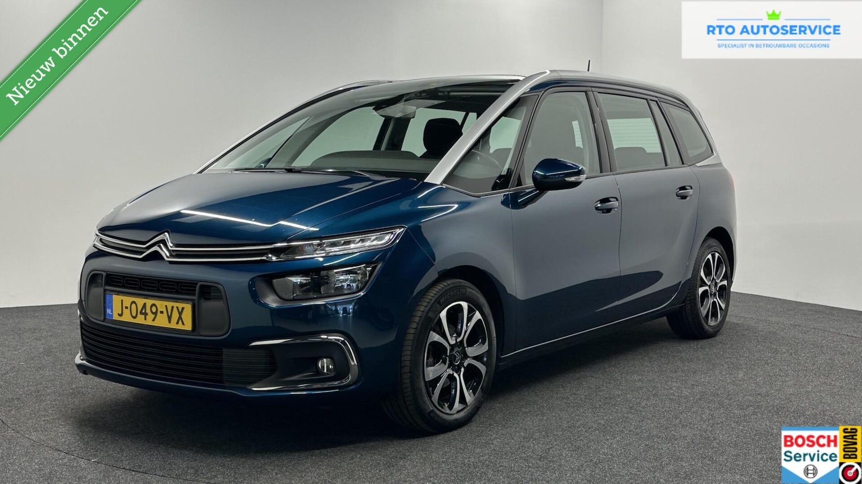 Citroën Grand C4 SpaceTourer - 1.2 PureTech Shine 7P CARPLAY TREKHAAK - AutoWereld.nl