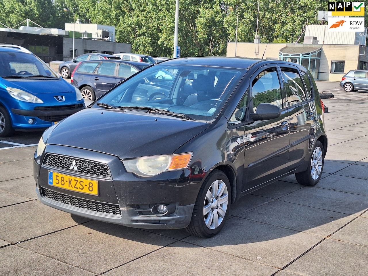 Mitsubishi Colt - €999,-1.3 Edition Two AIRCONDITION 5DRS 2010 - AutoWereld.nl