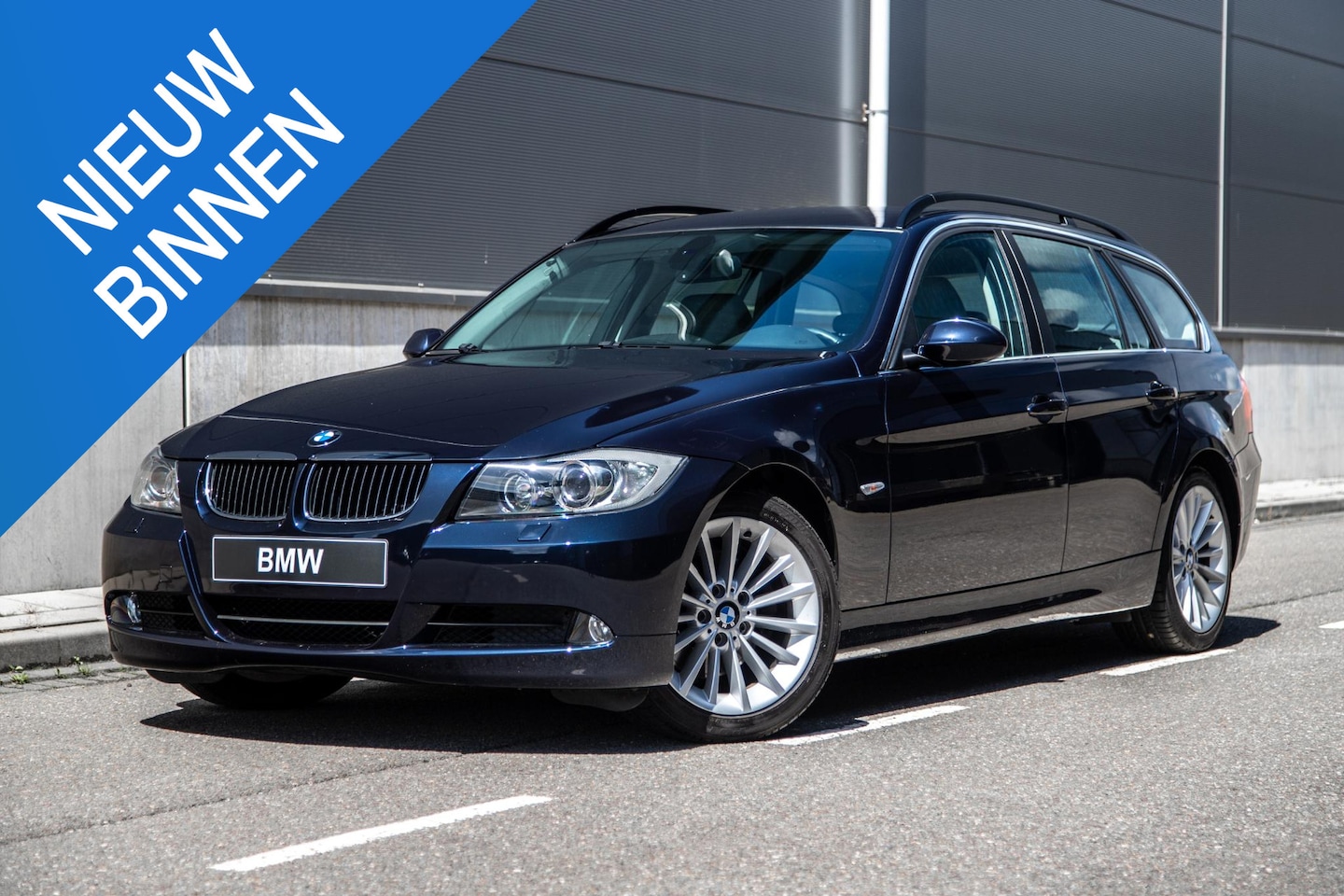 BMW 3-serie Touring - 325i Executive | Stoelverwarming | Elek. Spiegels | Top Conditie - AutoWereld.nl