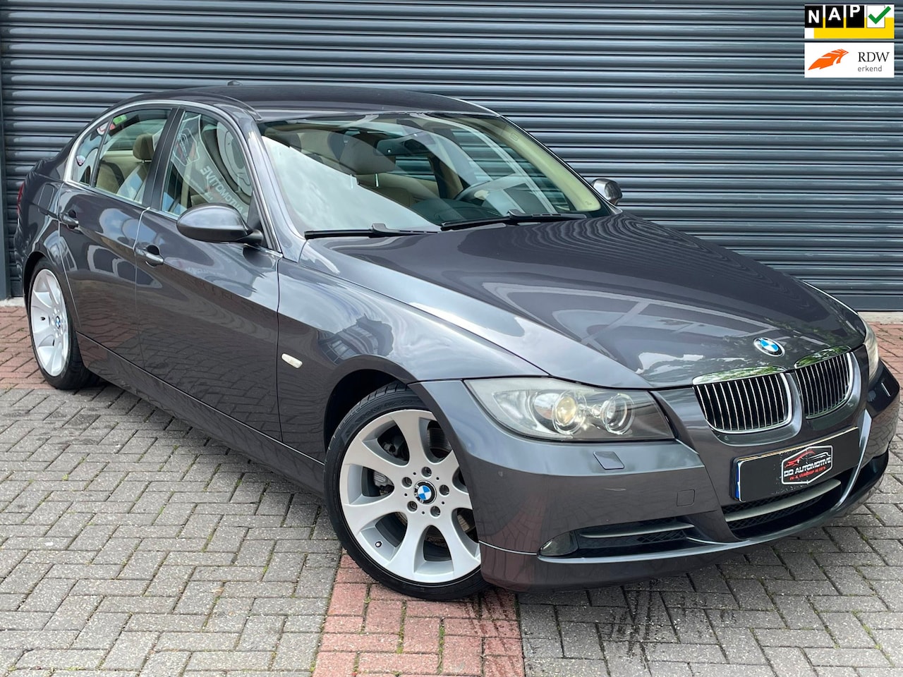 BMW 3-serie - 330i High Executive Trekhaak | Navi | Youngtimer | Aut | Pdc - AutoWereld.nl