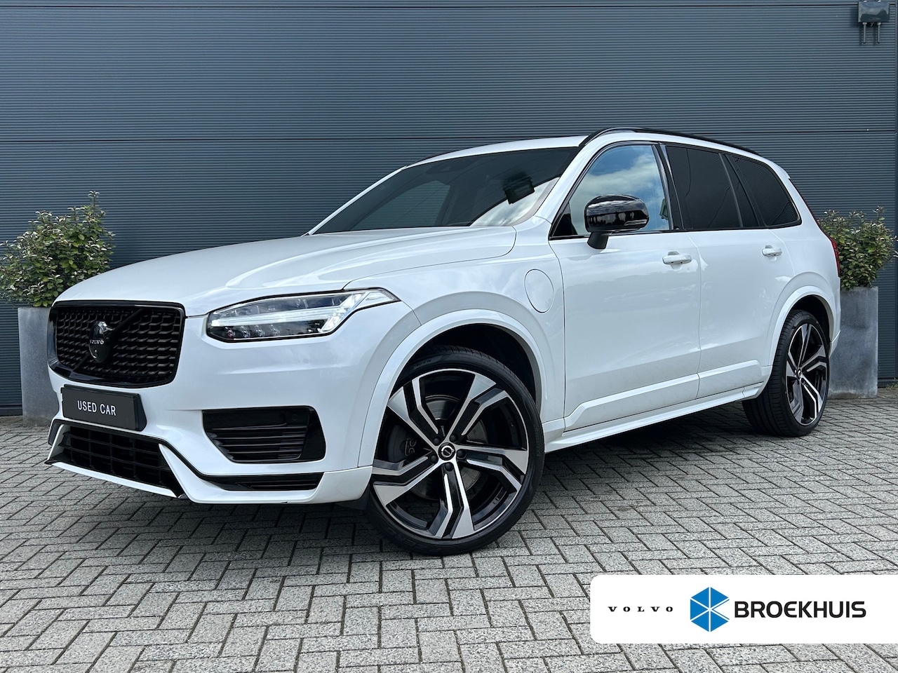Volvo XC90 - 2.0 T8 Recharge AWD R-Design | Luchtvering | Trekhaak | 22'' | 360 camera | HU-Display | P - AutoWereld.nl