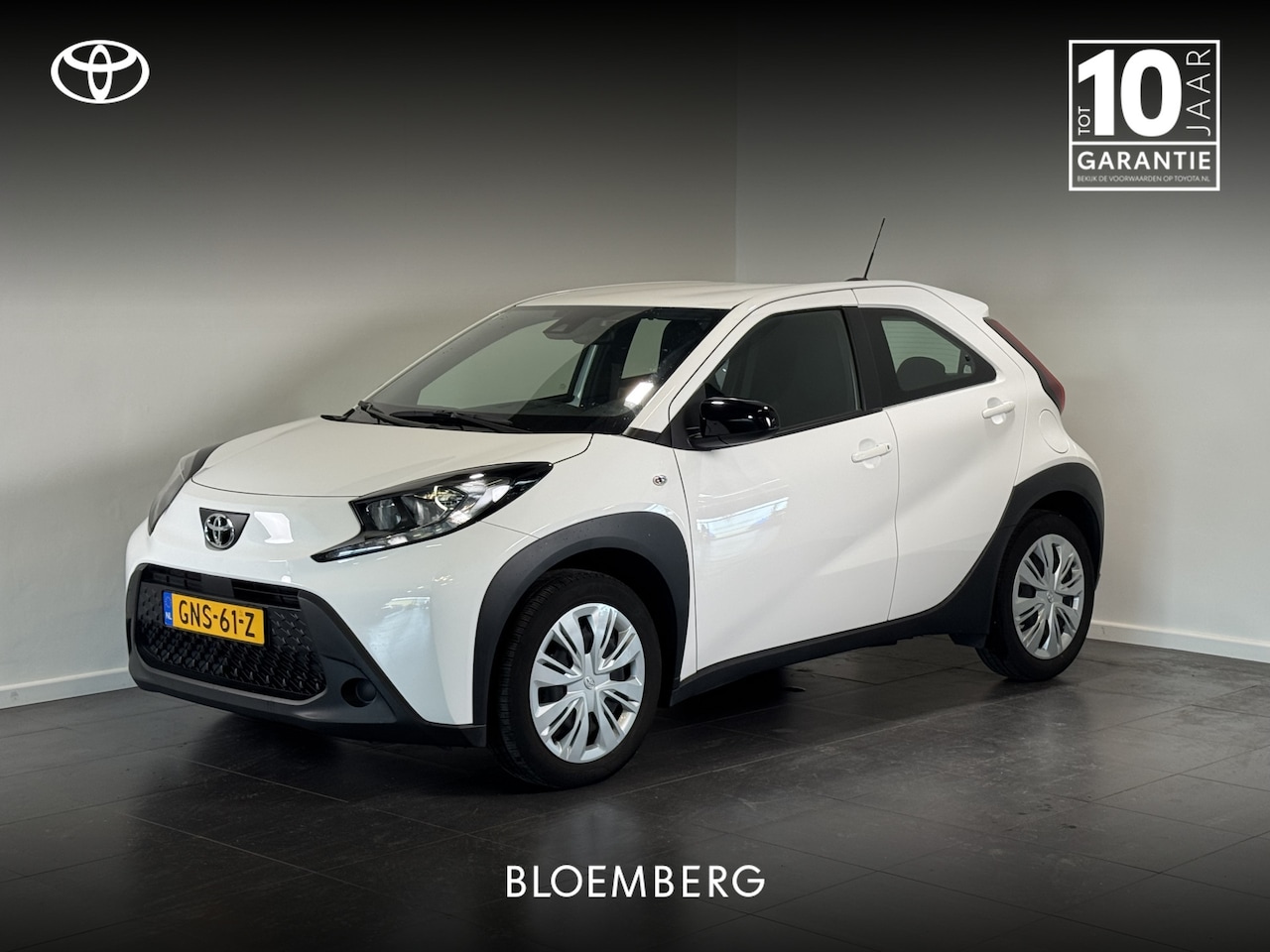 Toyota Aygo X - 1.0 VVT-i MT Play | CarPlay | Camera achter | - AutoWereld.nl