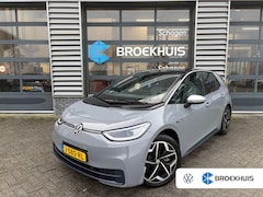 Volkswagen ID.3 - First Plus 58 kWh 204 pk | Achteruitrijcamera | Stoel/stuur verwarming | Navigatie |