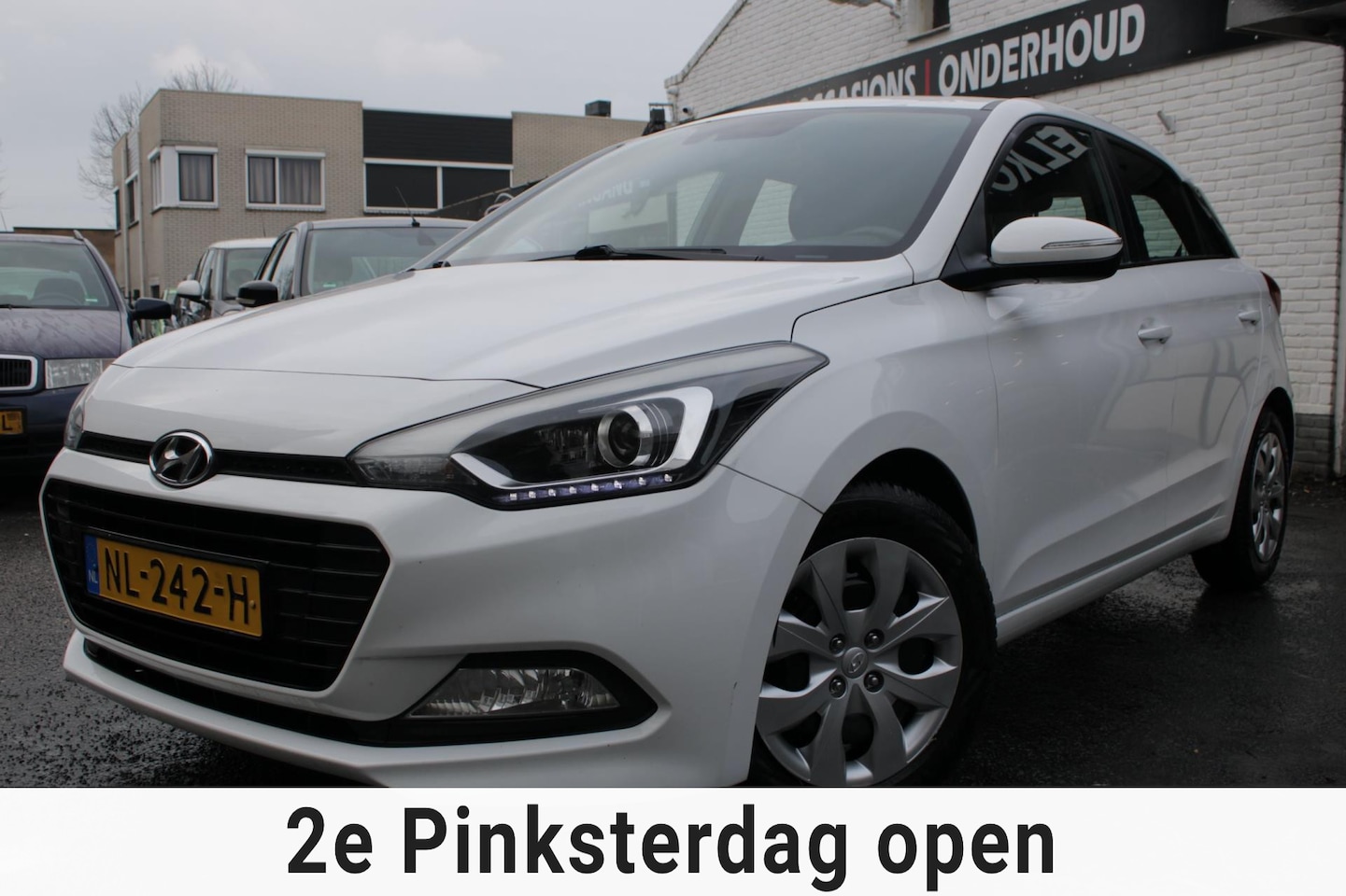 Hyundai i20 - 1.0 T-GDI Comfort | Airco | Cruise control | Navi | Parkeersensoren & Camera | Elec ramen - AutoWereld.nl