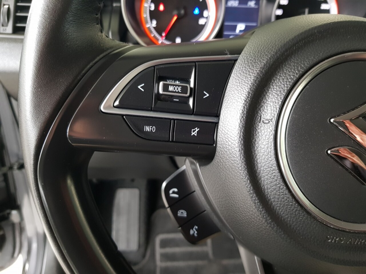 Suzuki Swift - 1.2 Select DCT Automaat