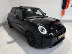 MINI Cooper - 5-Deurs (f55) 1.5T 136pk AUT7, Pano, H/K, Led, Camera