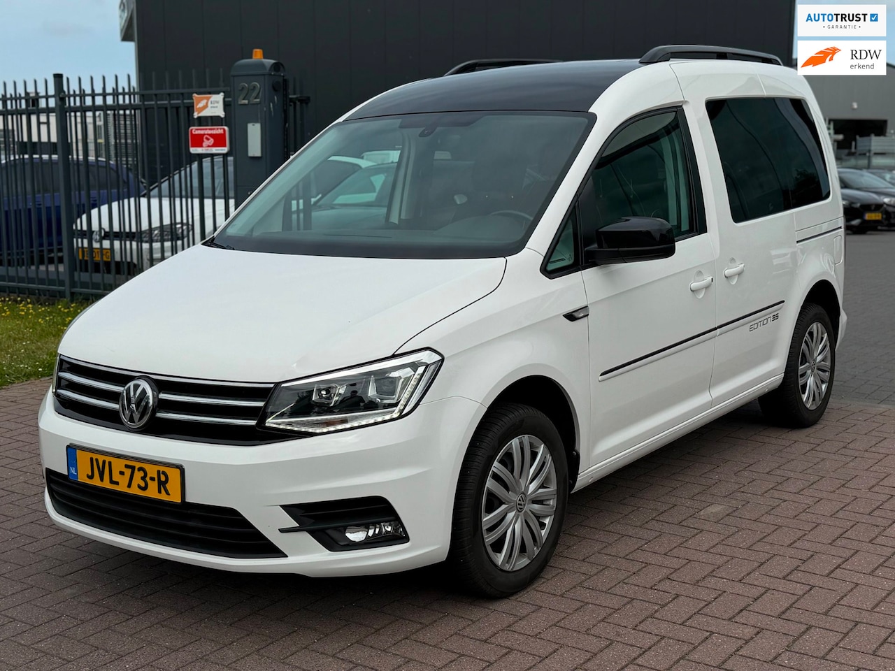 Volkswagen Caddy - 1.4 TSI Highline Edition 35 DSG 2017 Dealer ondh! BTW - AutoWereld.nl