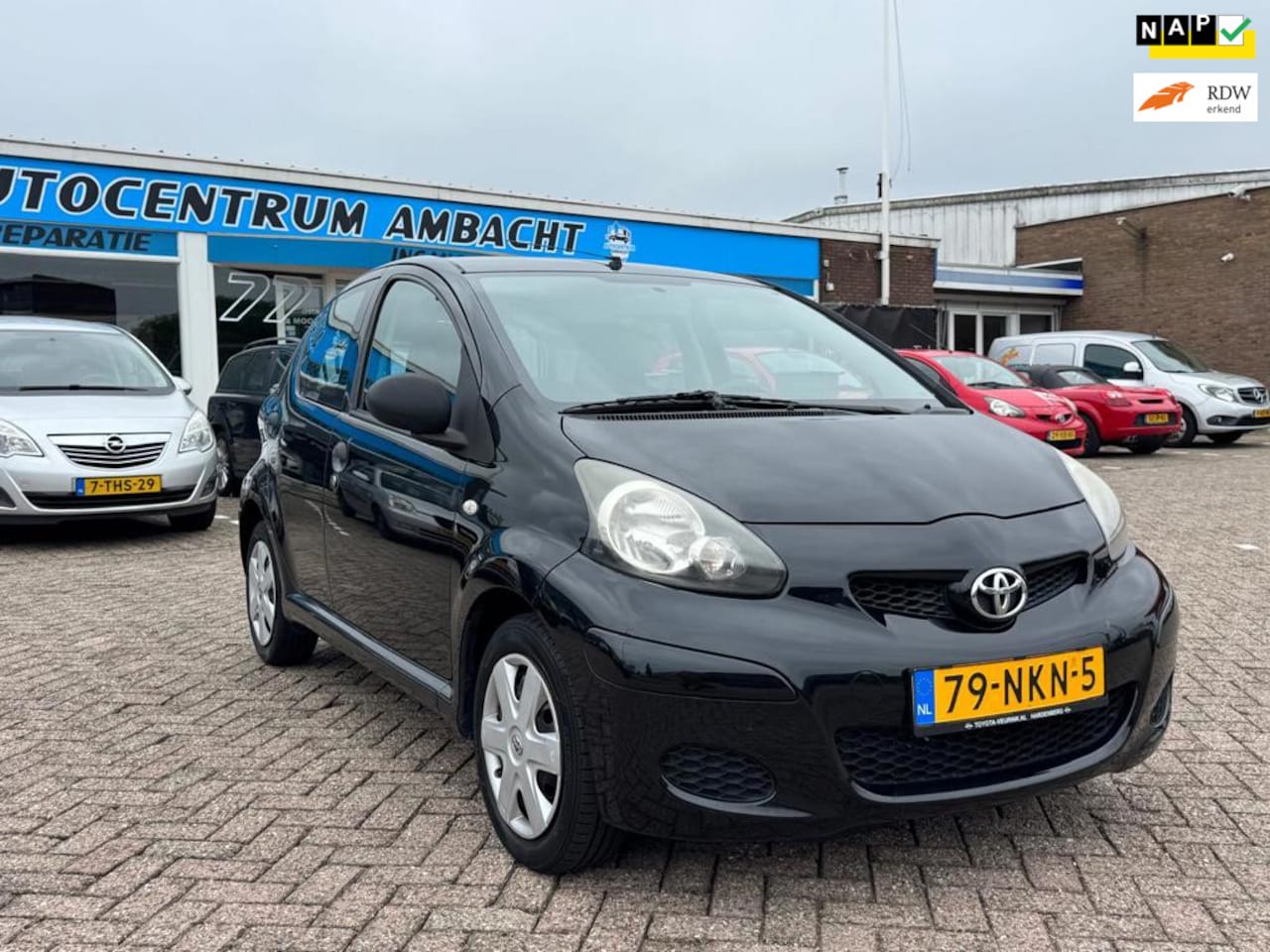 Toyota Aygo - 1.0-12V Access 1.0-12V Access - AutoWereld.nl