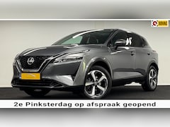 Nissan Qashqai - 1.3 MHEV Xtronic Premiere Edition*Trekhaak*Panodak*Navi*Camera