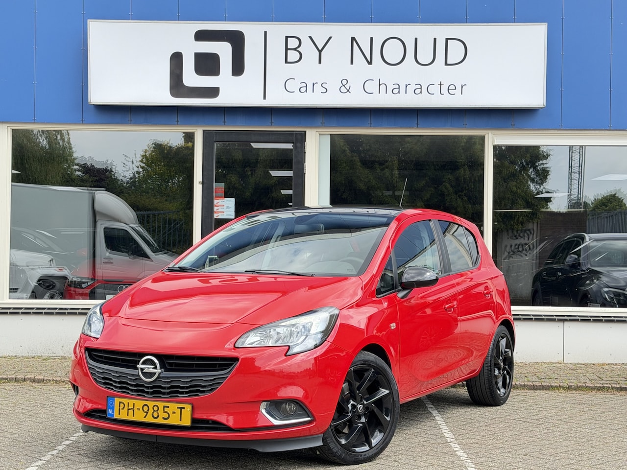 Opel Corsa - 1.0 Turbo Online Edition 1.0 Turbo Online Edition, 90Pk, 2017, Apple carplay, Cruise control, Airco, Parkeersensore - AutoWereld.nl