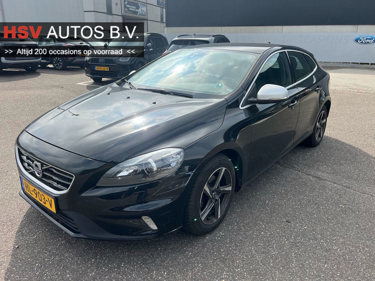 Volvo V40 - 2.0 D2 R-Design navi LM 4-deurs - AutoWereld.nl