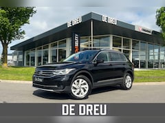 Volkswagen Tiguan - 1.4 TSI eHybrid Elegance 245pk | PANO | TREKHAAK | CAMERA |