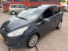 Ford B-Max - 1.0 EcoBoost Titanium