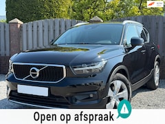 Volvo XC40 - 1.5 T2 Momentum STOELSTUUR VERWARMING P-CAMRA E-KLEP P SENSOREN CLIMA