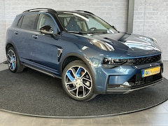 Lynk & Co 01 - 1.5 PHEV Pano 360Camera CarPlay ACC