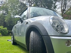 MINI Cabrio - 1.6 One
