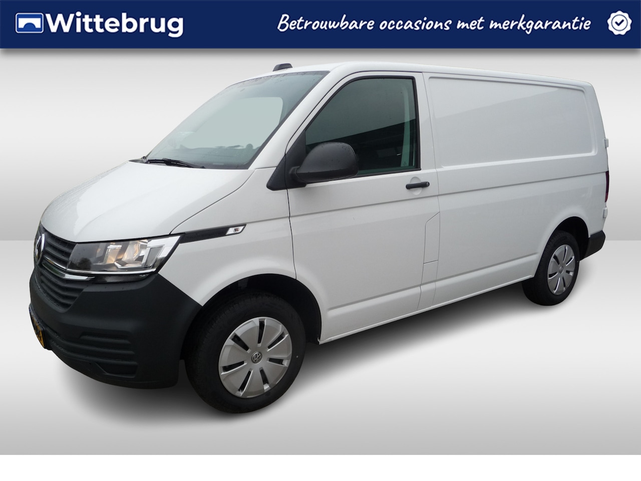 Volkswagen Transporter - 90 pk 2.0 TDI 90 PK L1H1 26 Economy Business - AutoWereld.nl
