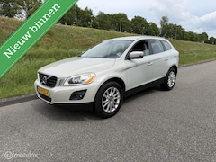 Volvo XC60 - 2.4D Kinetic automaat km 240.000 goed onderhouden