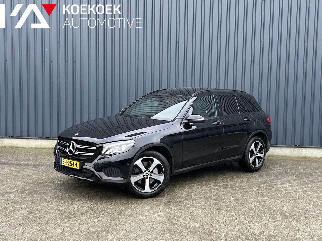 Mercedes-Benz GLC-klasse - 220 d 4MATIC Business Solution AMG CAMERA/LEER/LED/PANO/DEALER ONDERHOUDEN - AutoWereld.nl
