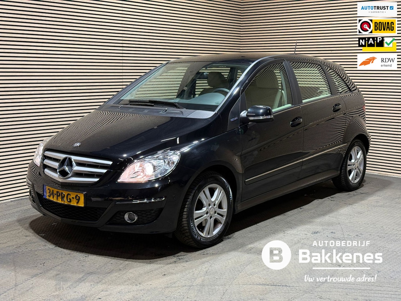 Mercedes-Benz B-klasse - 160 BlueEF. Business | 1e eigenaar | Dealer onderhoud | Trekhaak - AutoWereld.nl