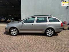 Skoda Octavia Combi - 1.6 Classic
