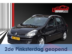 Renault Clio Estate - 1.2 TCE Sélection Business Sport NAP Panodak PDC Nieuwe APK
