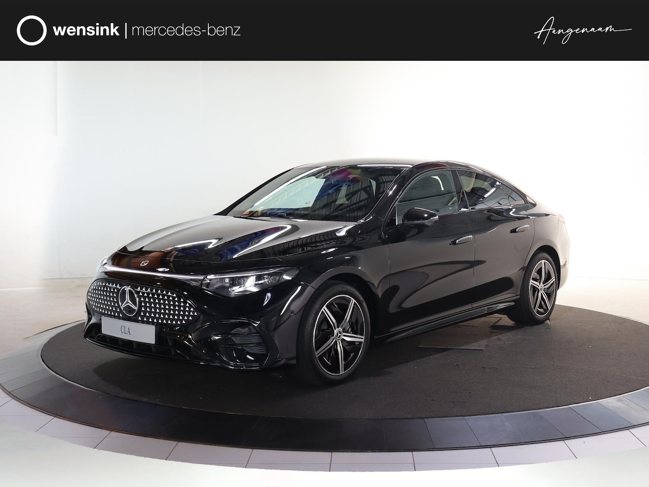 Mercedes-Benz CLA-Klasse - 200 Business Solution AMG 58 kWh | Panoramadak | Premium Pakket | Superscreen | Trekhaak | - AutoWereld.nl