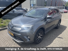 Toyota RAV4 - 2.5 Hybrid Executive Business | BSM | Parkeersensoren | Stoelverwarming | Elektrische koff