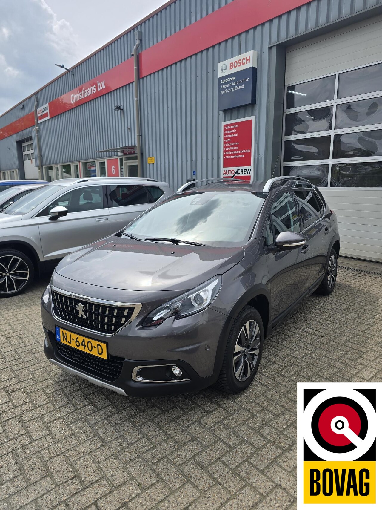 Peugeot 2008 - 1.2 PureTech Allure 1.2 PureTech Allure - AutoWereld.nl