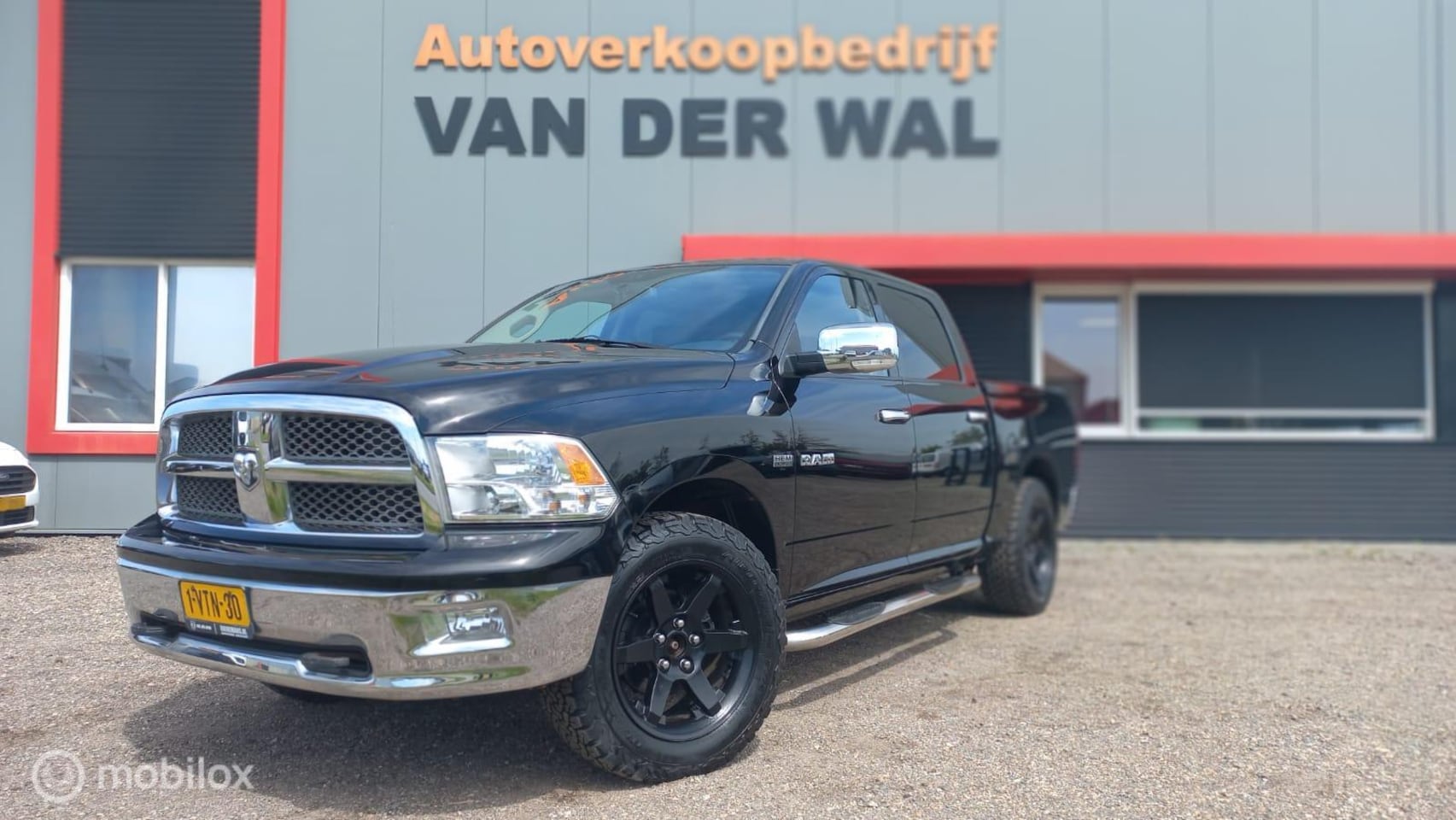 Dodge Ram 1500 - 4X4 5.7 V8 4x4 Crew Cab 5'7 Laramie/MARGE - AutoWereld.nl